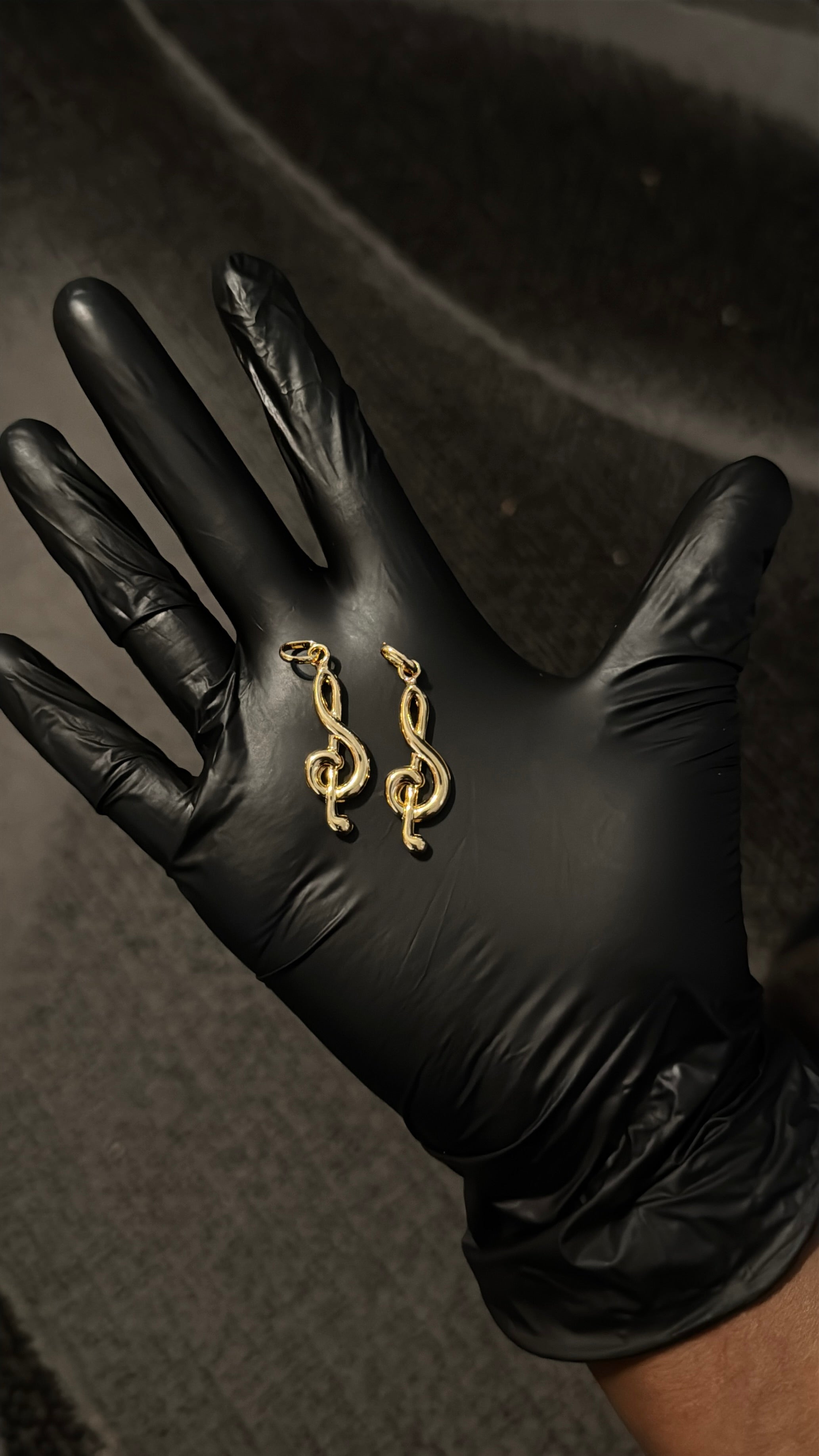 Dollar sign Gold lookalike Pendant