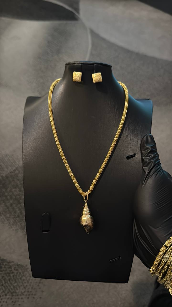 Gold Seashell Chain & Pendant Only Gold Lookalike Combo