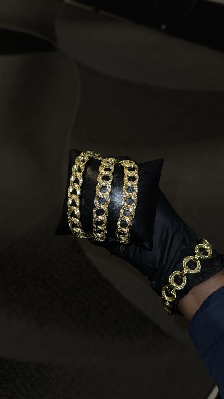 Diamond Cut Cuban Link Bracelet