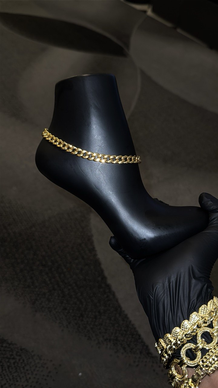 Classic Cuban Gold Anklet