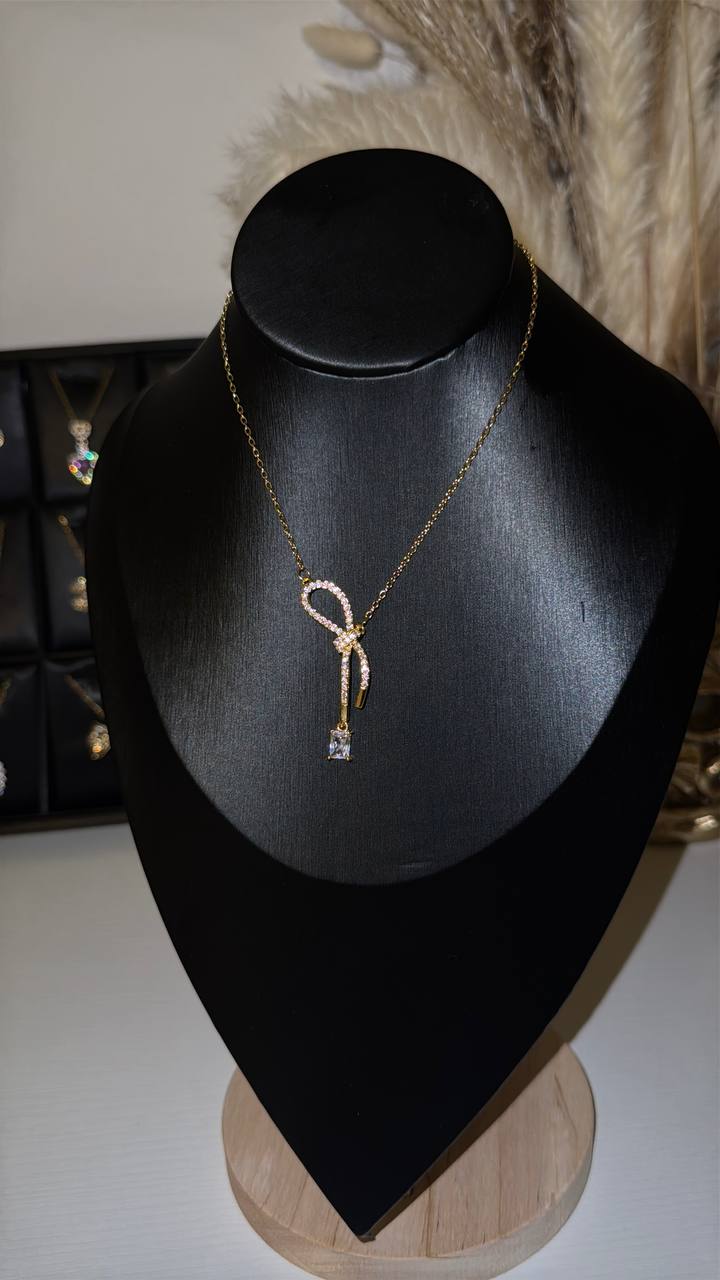 Elegant Crystal Bow Pendant Chain