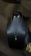 Seashell Charm Pendant Necklace Set Gold Lookalike