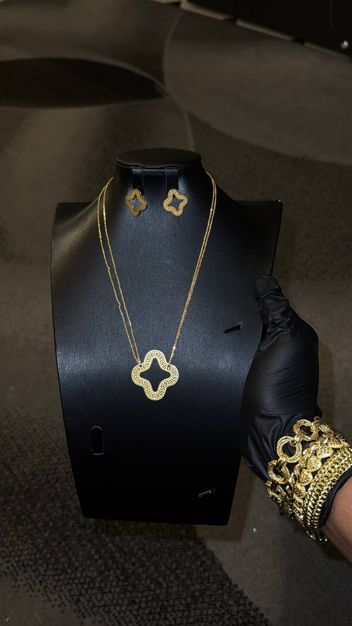 Clover Greek Pattern Pendant Necklace Set Gold Lookalike