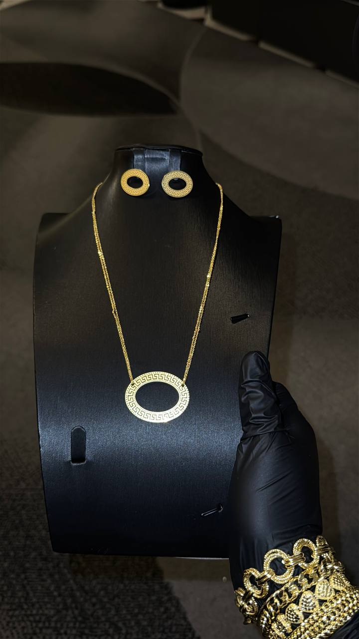 Oval Greek Pattern Pendant Necklace Set Gold Lookalike