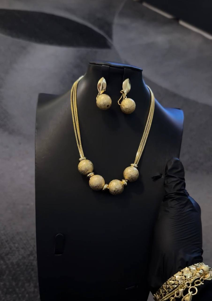 Golden Stardust Bead Jewelry Set