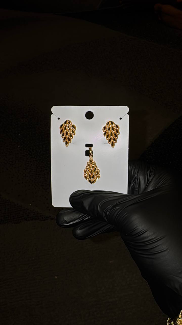 Golden Leaf Elegance Jewelry Set