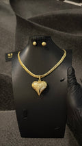 Golden Heart Pendant Jewelry Set