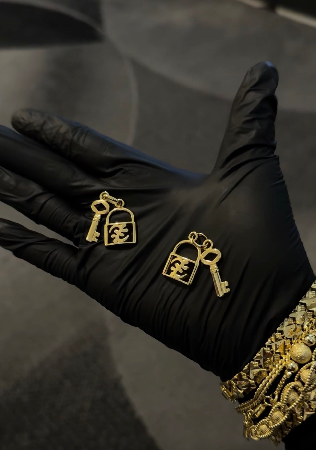 Gold Lock & Key Pendant