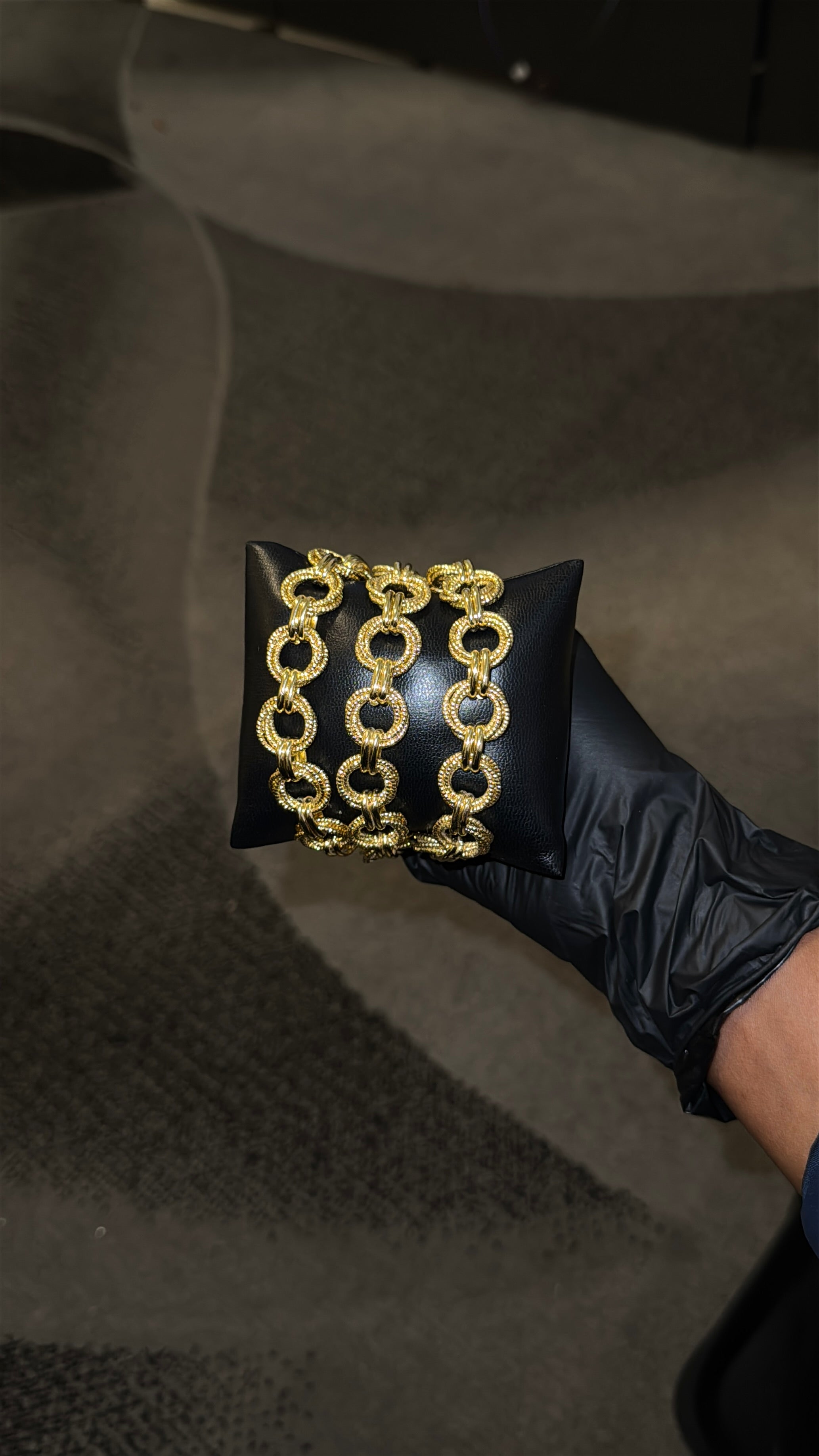 Regal Orbit Link Bracelet