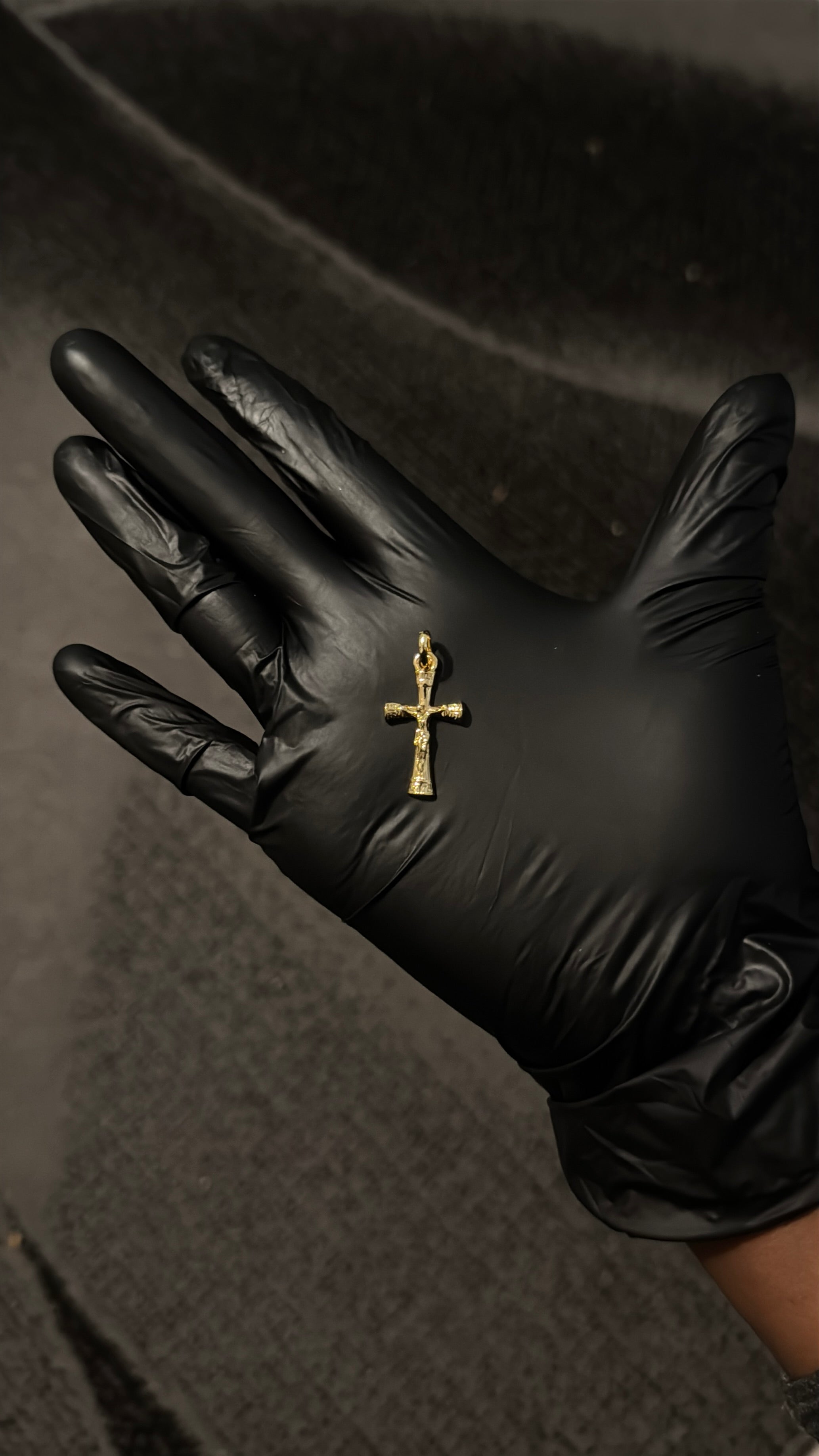 Cross Love Gold lookalike Pendant