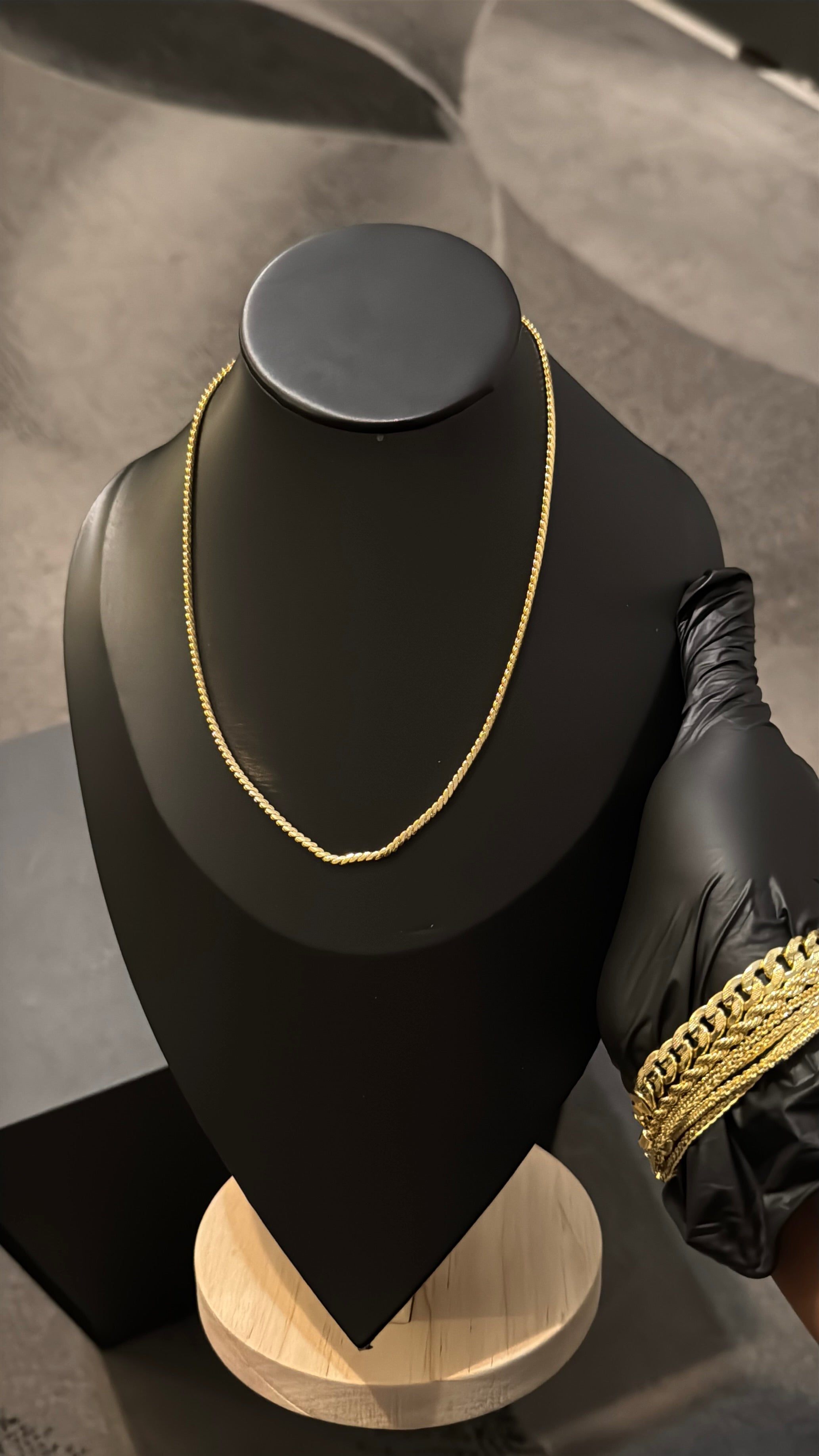 Classic Rope Gold lookalike chain