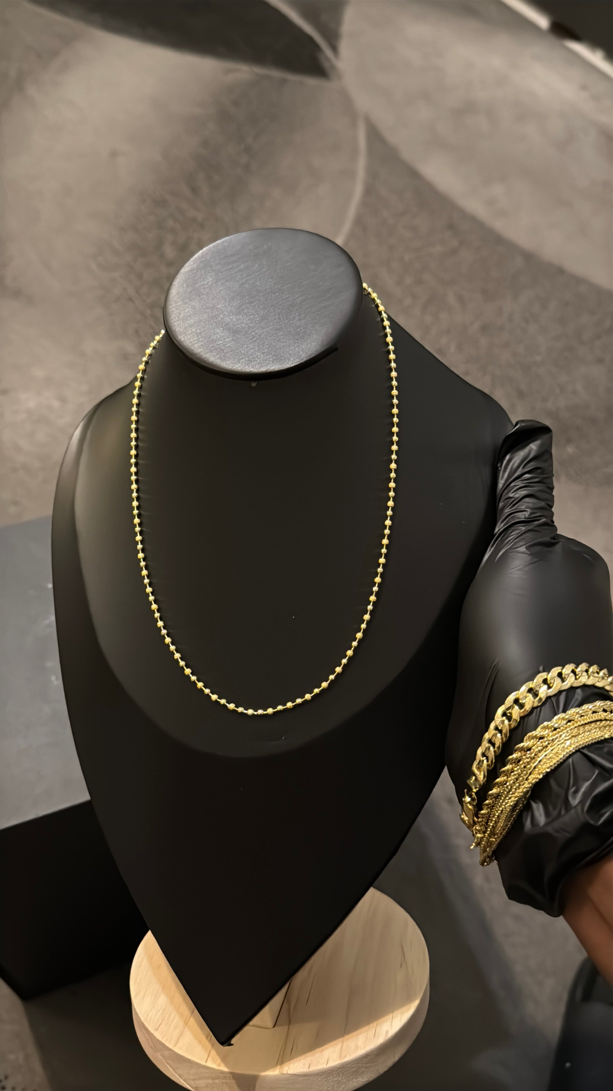 Minimalist Ball Gold Lookalike Chain Necklace