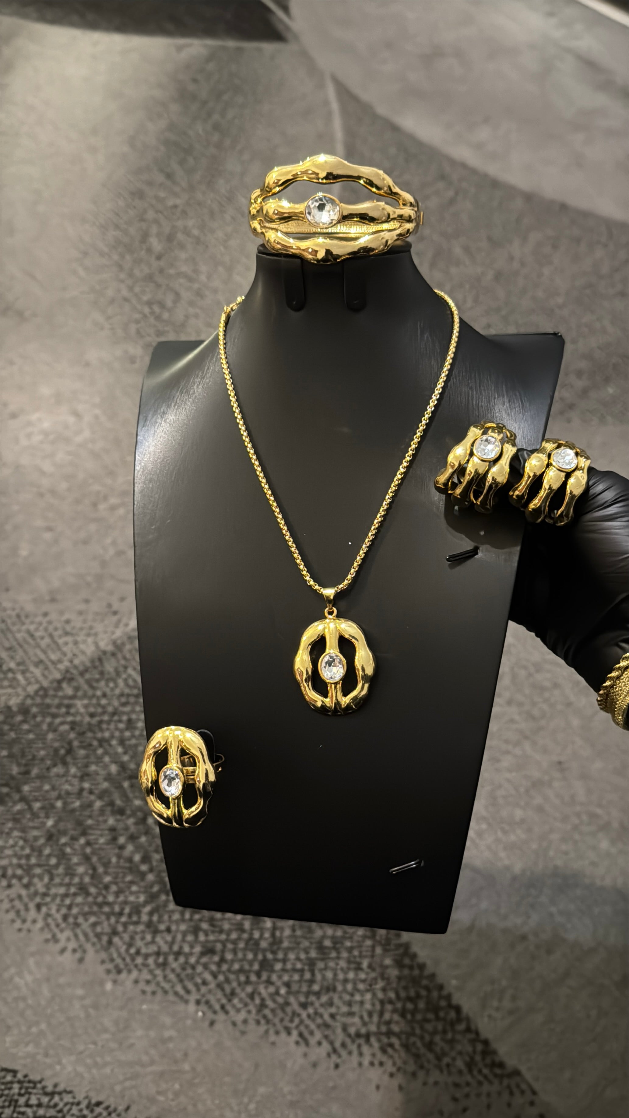 Crystal Aura Gold Jewelry Set