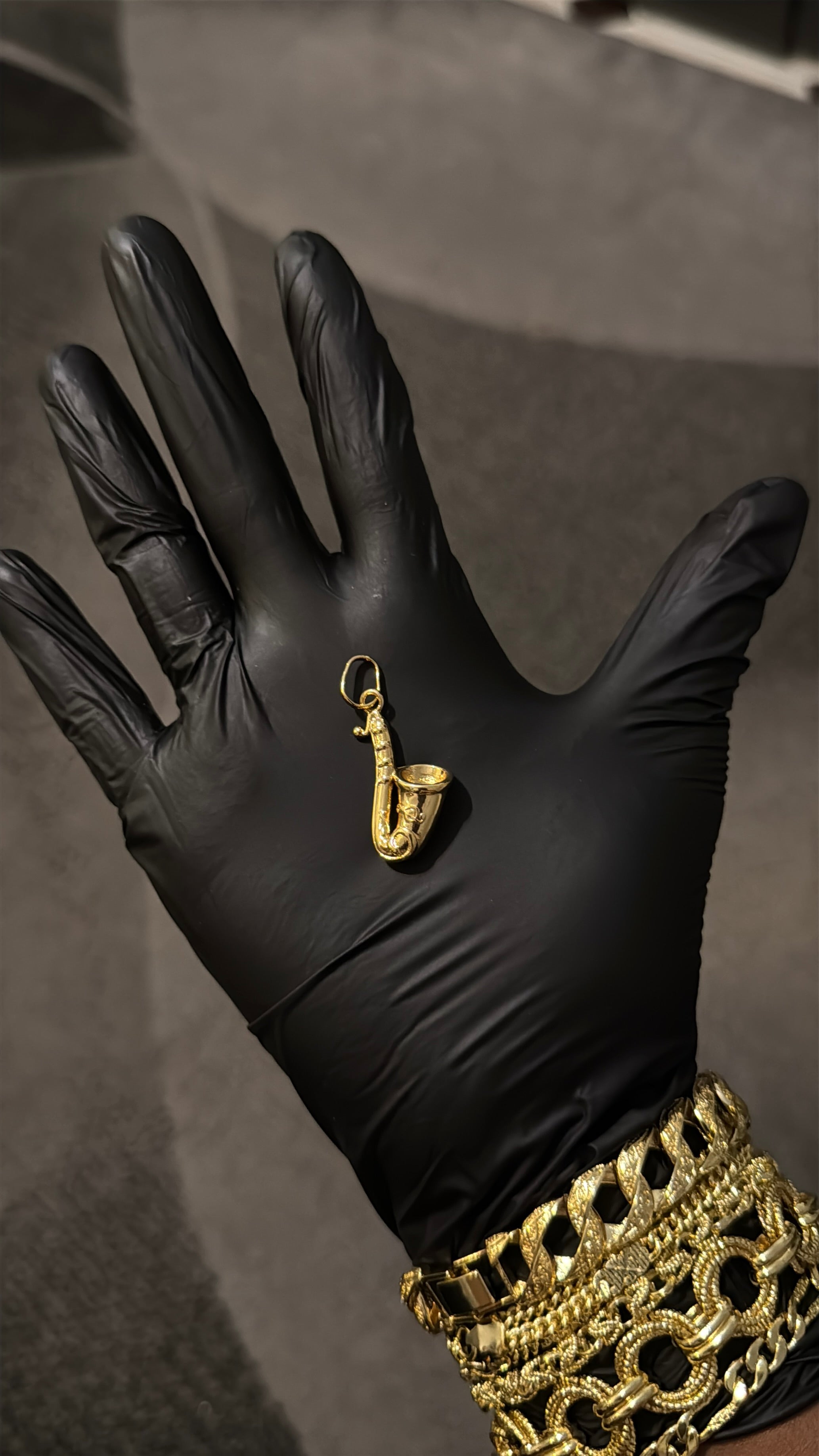 Golden Saxophone Gold lookalike Pendant