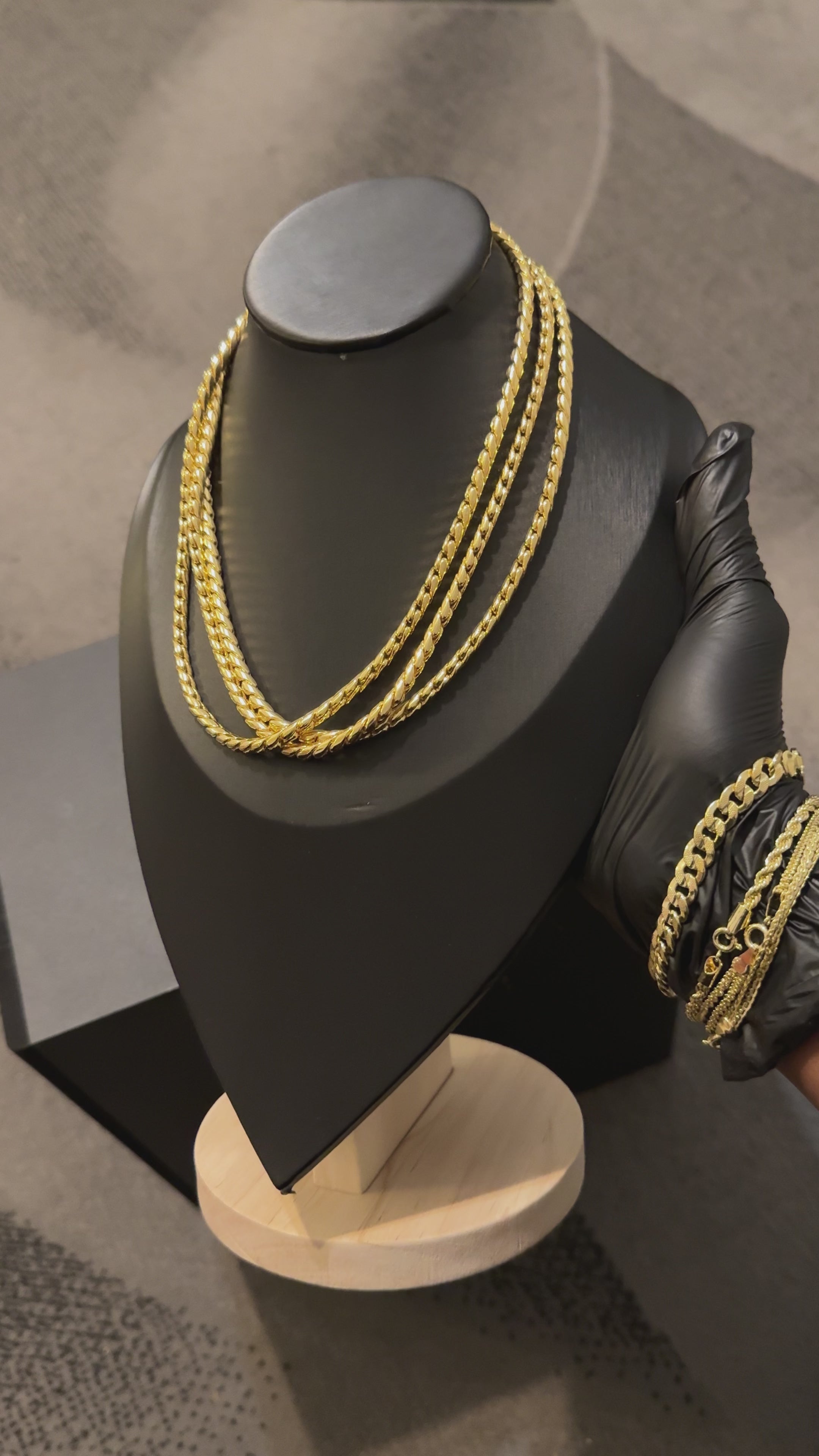 Royal Layered Gold Rope Chain Necklace