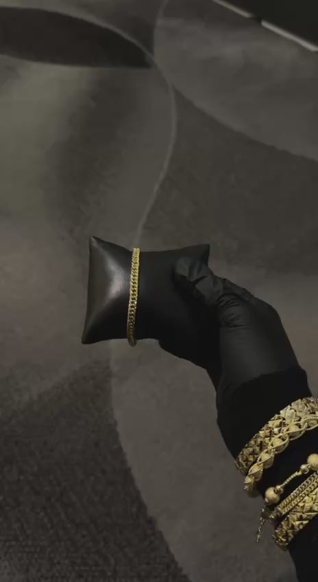 Classic Cuban Link Bracelet