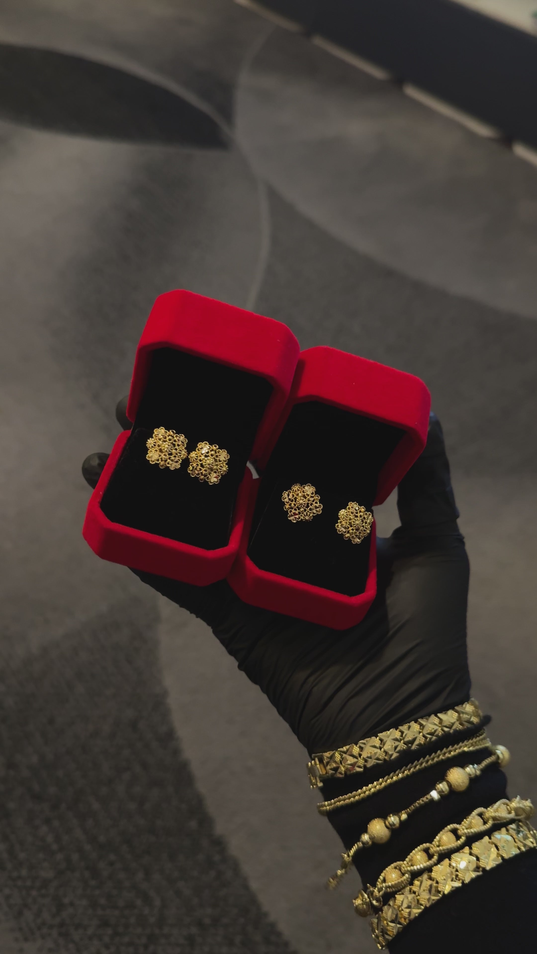 Luxury Textured Gold Stud Earrings Set